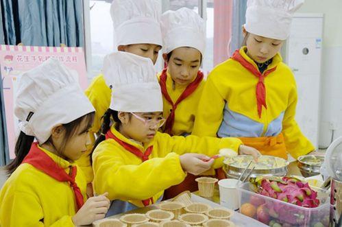 重庆小学爆料案件最新情况,真相逐步浮出水面