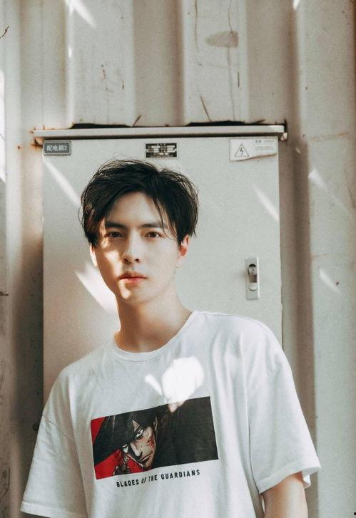 娱乐吃瓜酱蒲熠星,娱乐吃瓜界的明星，揭秘娱乐圈幕后故事  第2张